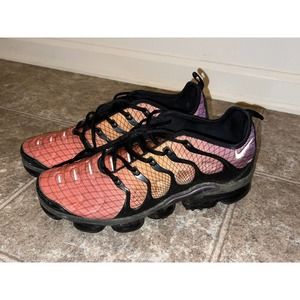 Size 12- 924453-604 Nike Air VaporMax Plus Grid Sunset